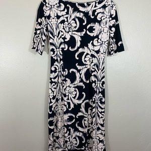 Black pattered dress